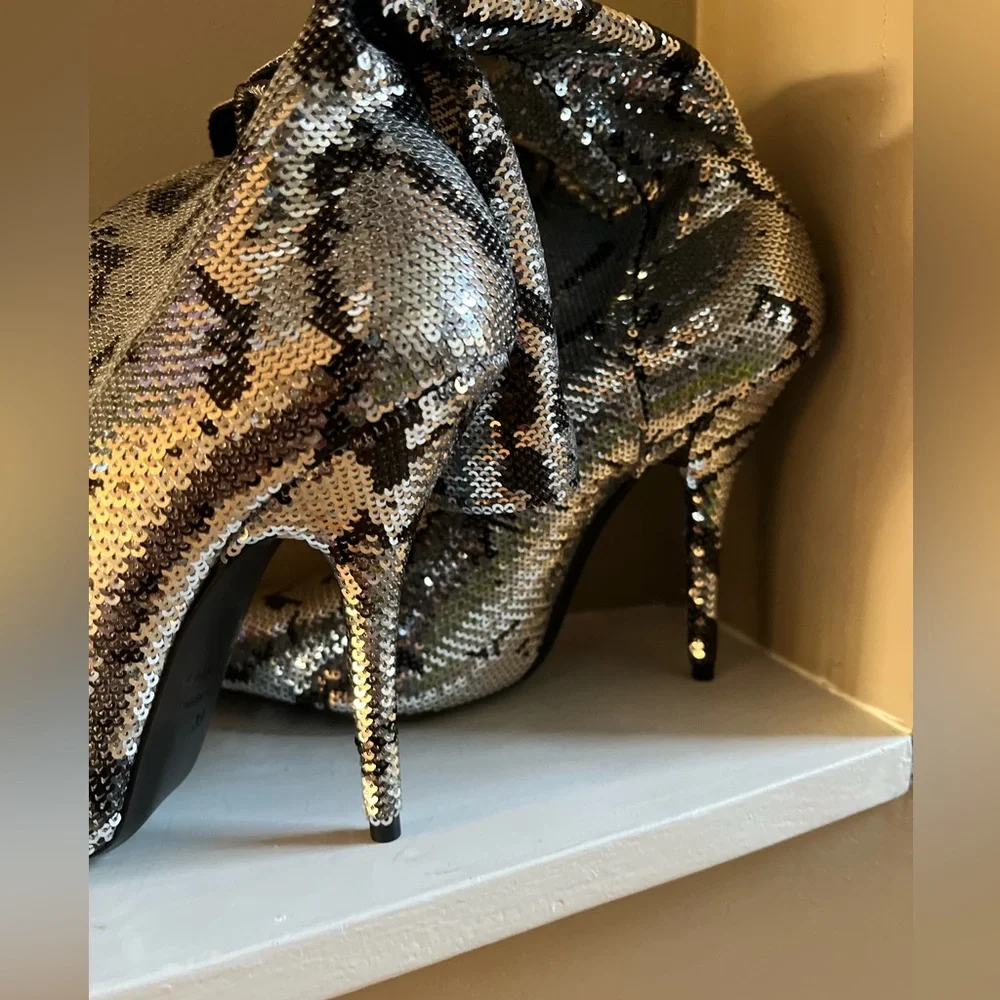 Balenciaga Sequin Noir Knife Sock Bootie Shoes 9US/39EU - Picture 10 of 13